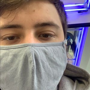 Meet your Posher, Angelo